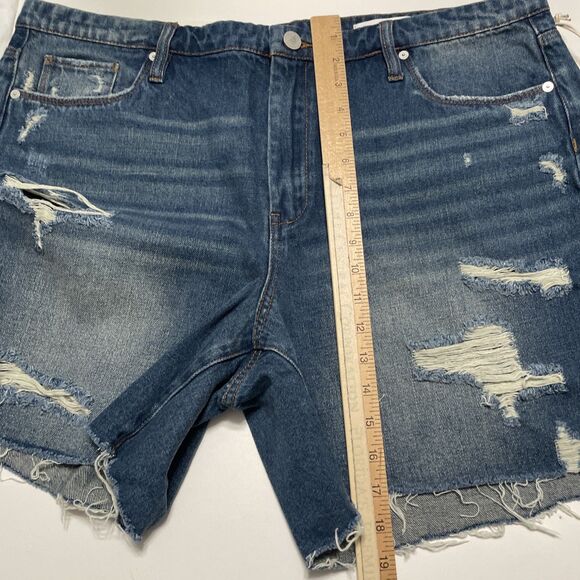 Blank NYC 18W Shorts Denim High Rise Womens Cutoffs Distressed Sustainable NWT - Picture 10 of 11